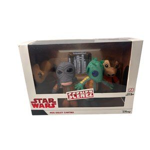 Star Wars NWT Disney's Star Wars Scenez - MOS EISLEY CANTINA 4 Plush Characters